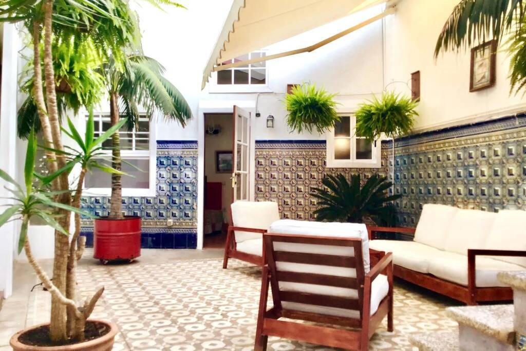Patio Central Santa Cruz de la Palma (Isla de la Palma) Exterior foto